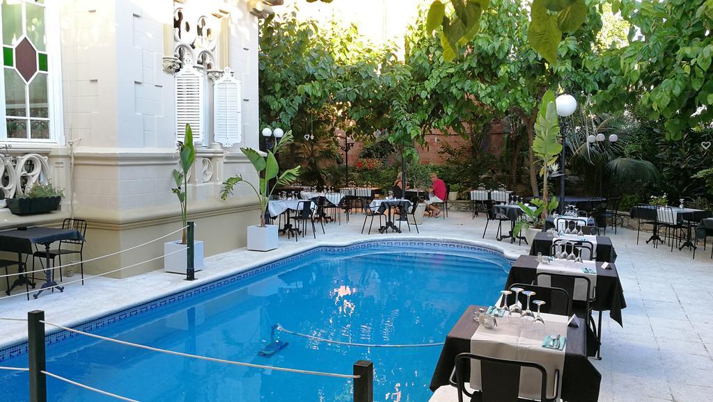 Hotel El Xalet Sitges Exterior photo